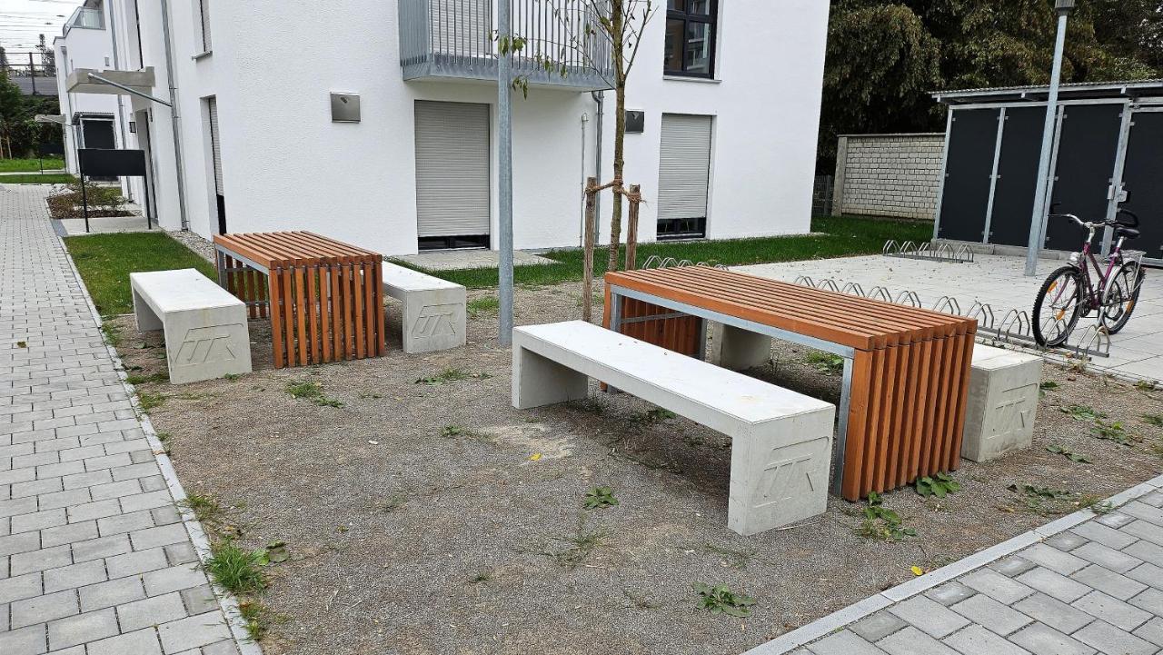 Apartment Kueche Arbeitsplatz Netflix Wlan Barrierefrei Augsburg Exterior foto